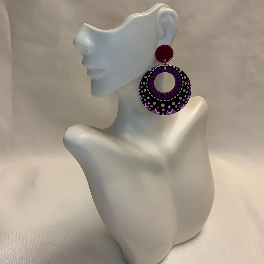 NWT! Beautiful Purple Painted Post Dangle Earrings!